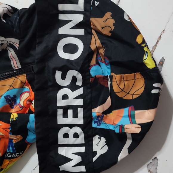 Members only space jam a new legacy bomber jacket sz7 looney tunes bugs bunny - Picture 4 of 5